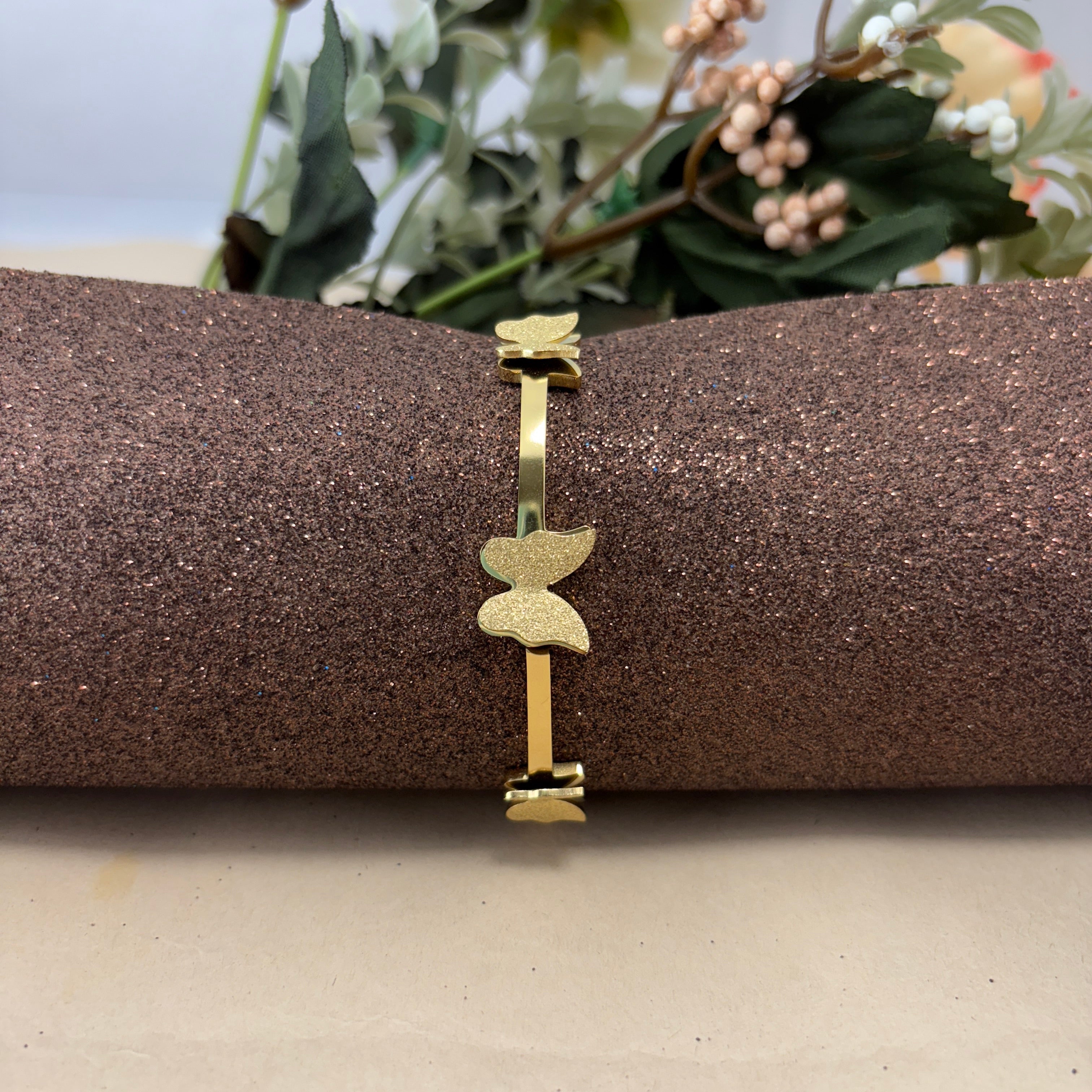 Women's Bangle Bracelet, Gold-Plated 3 Butterfly Bracelet Glitter Finish